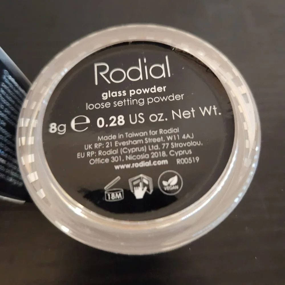 Rodial Glass Powder Loose Blurring Powder 8g, 0.28oz